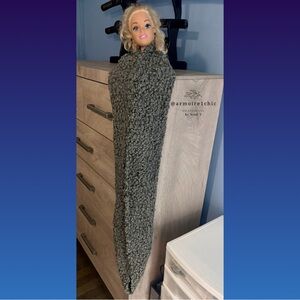 INFINITY SCARF | Unbranded Gray Knit Style with random sequins